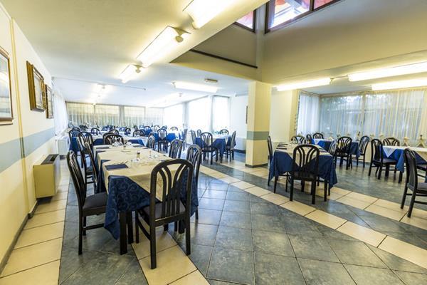 Hotel Le Ginestre Lido di Camaiore Exterior photo