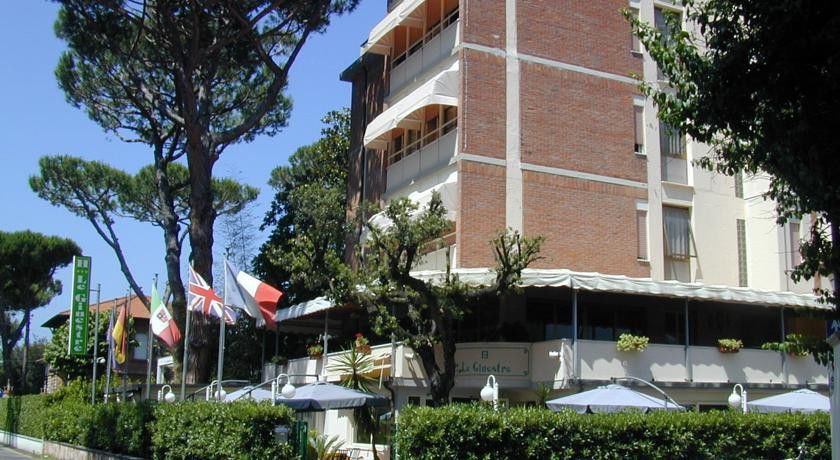 Hotel Le Ginestre Lido di Camaiore Exterior photo
